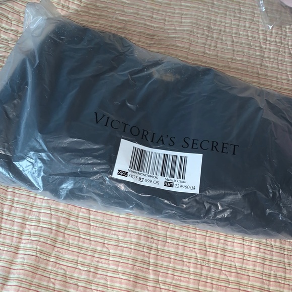 VS VELVET TOTE - Picture 2 of 4